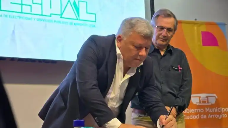 Arroyito arranca 2026 con la apertura de sobres para la concreción de la obra de cloacas en el sector sur