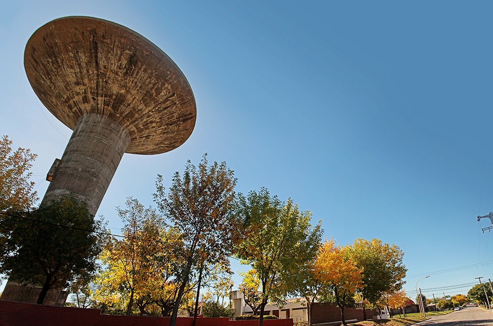 Un concejal de LLA lanz� la idea de concesionar el servicio de agua para mejorarlo