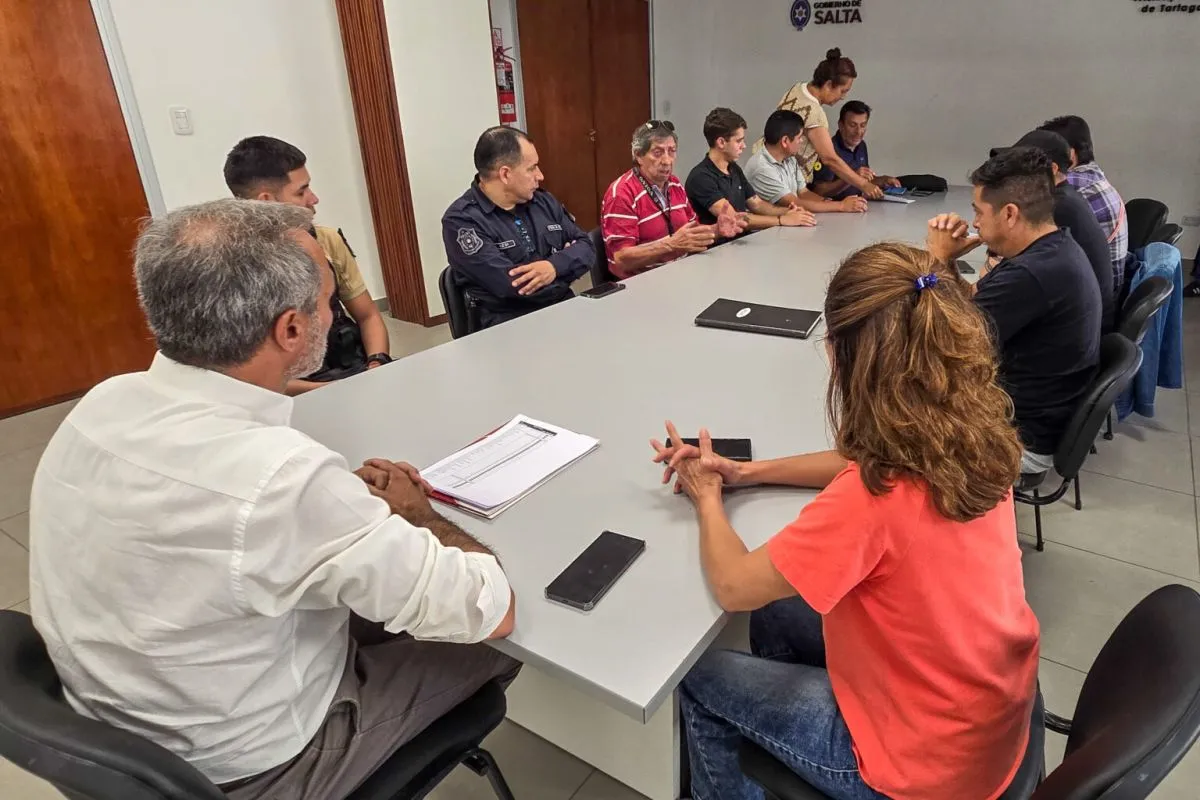 Conflicto por la luz en Tartagal: levantaron el acampe frente a EDESA tras un acuerdo con el Ente Regulador
