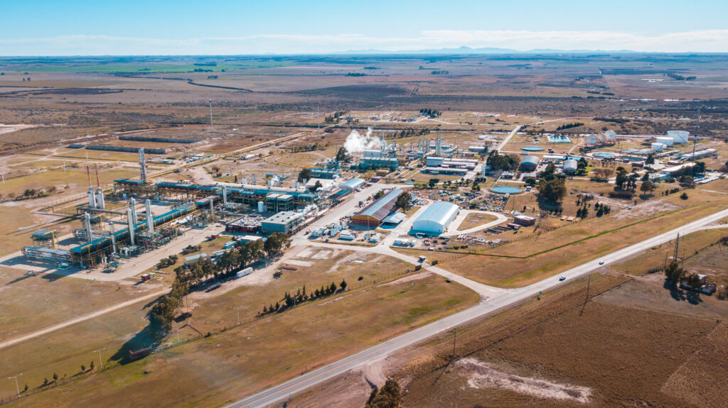 TGS anuncia inversi�n de US$3.000 millones para industrializar l�quidos del gas de Vaca Muerta en Neuqu�n y Bah�a Blanca � econojournal.com.ar