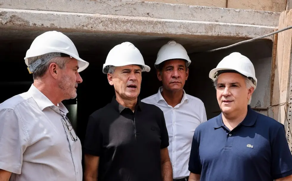 Mapa pol�tico. La crisis del transporte acota el margen de Passerini y vuelve a inquietar a Llaryora