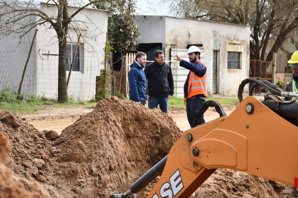 La Municipalidad de Concordia ejecuta obras estrat�gicas para mejorar la red de distribuci�n de agua potable